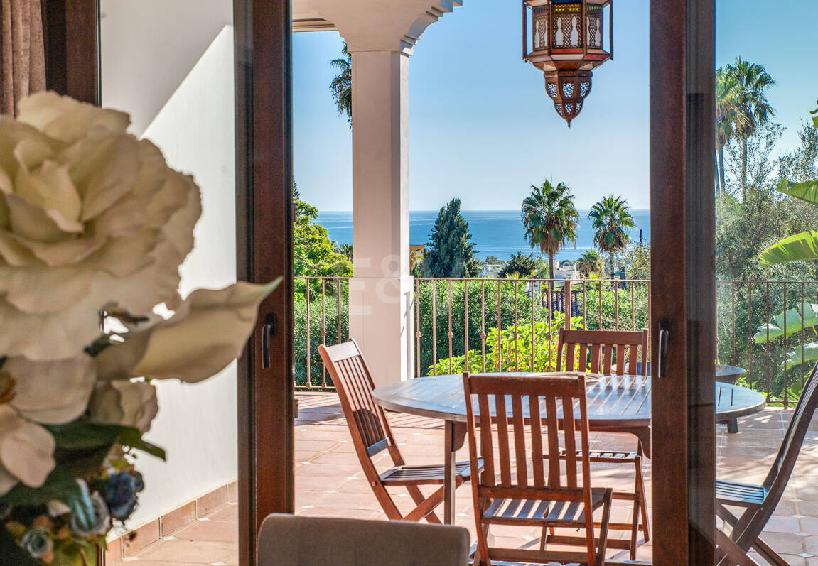 Elegant Villa with Sea Views in Marbella