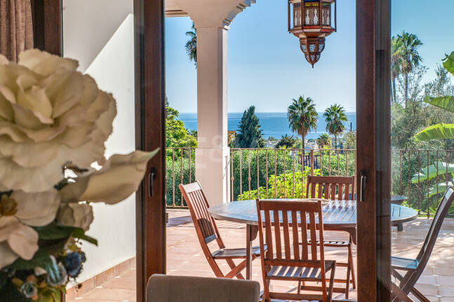 Elegant Villa with Sea Views in Marbella
