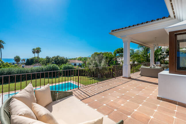 Elegant Villa with Sea Views in Marbella