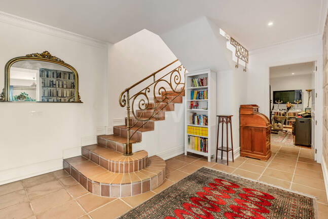 Elegant Villa with Sea Views in Marbella