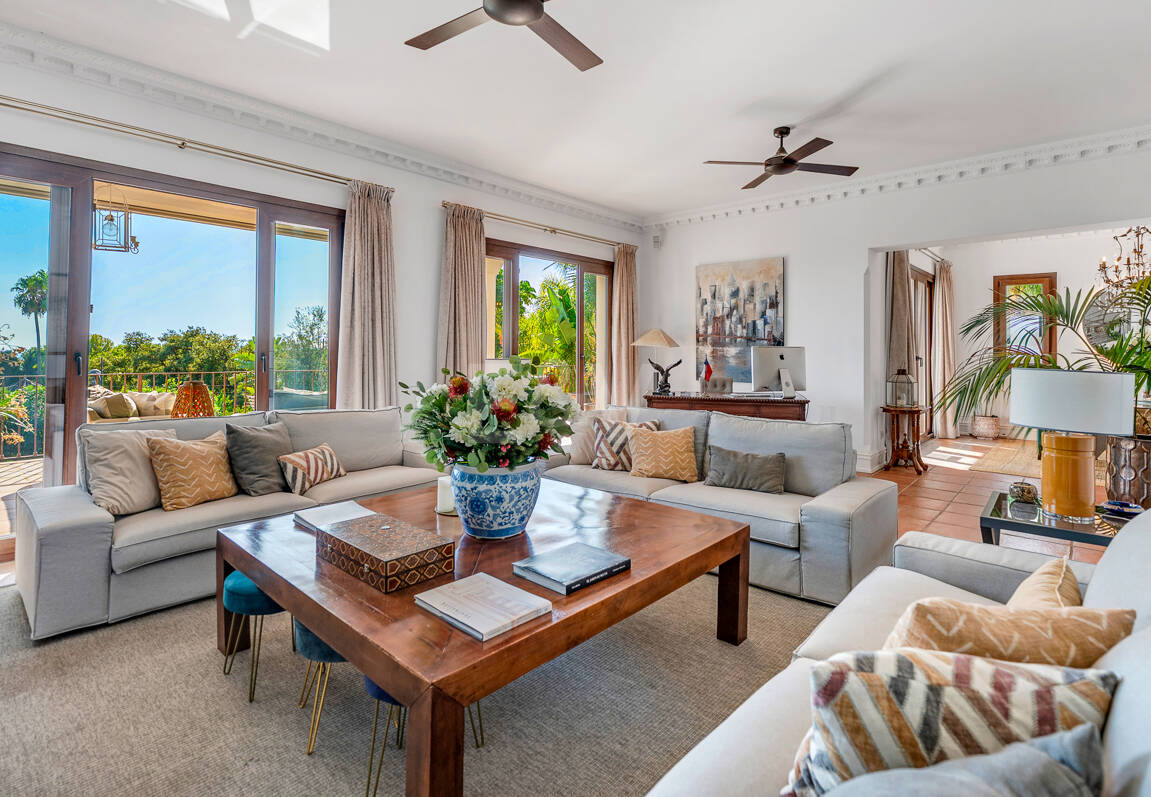 Elegant Villa with Sea Views in Marbella