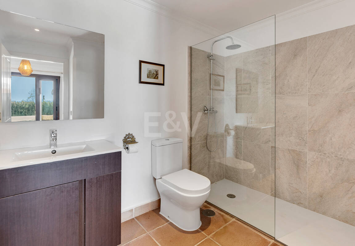 Elegant Villa with Sea Views in Marbella