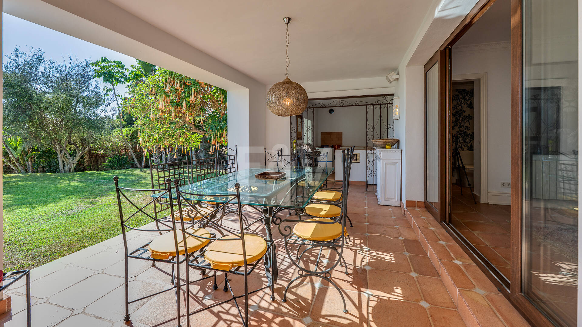 Elegant Villa with Sea Views in Marbella