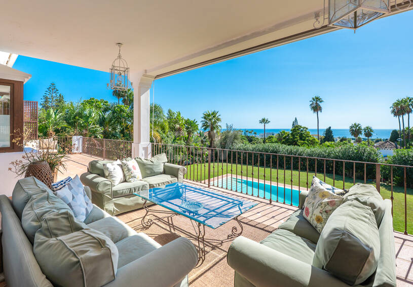 Elegant Villa with Sea Views in Marbella