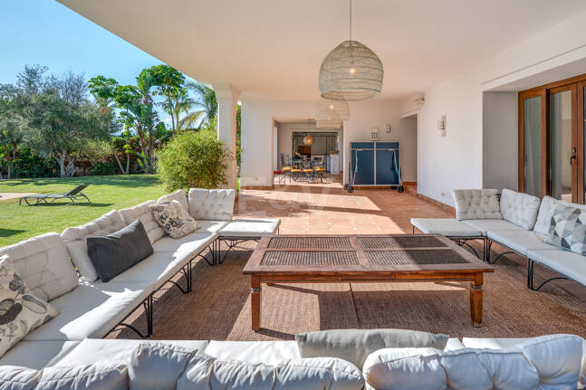 Elegant Villa with Sea Views in Marbella