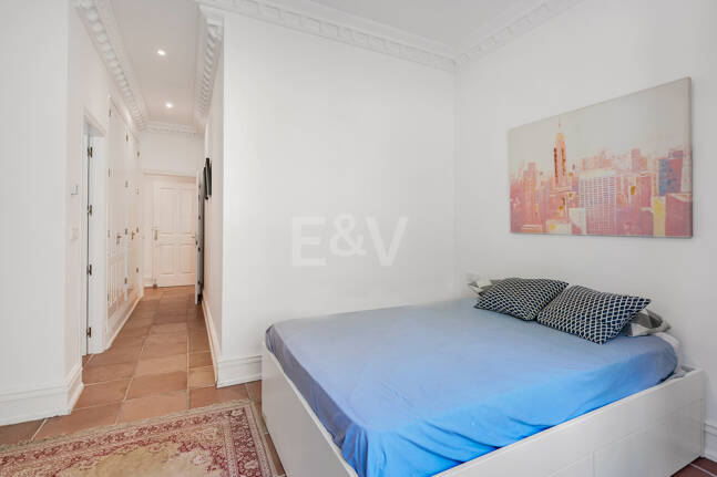 Elegant Villa with Sea Views in Marbella