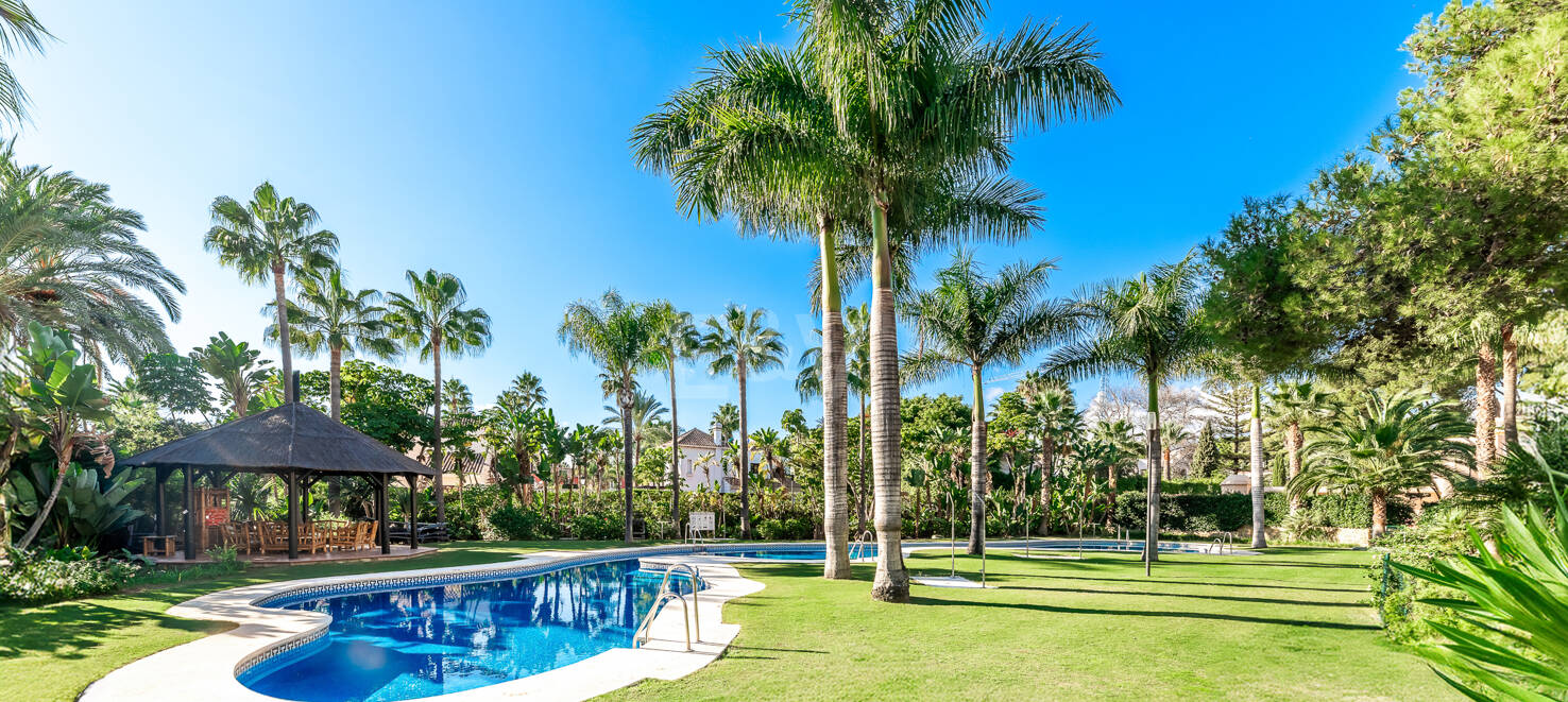 Tranquil Mediterranean Living in Puerto Banús