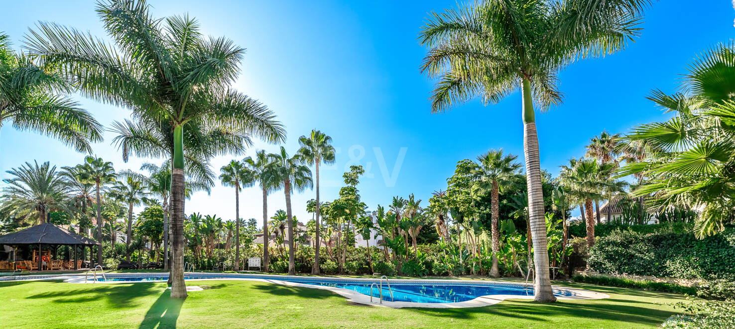 Tranquil Mediterranean Living in Puerto Banús