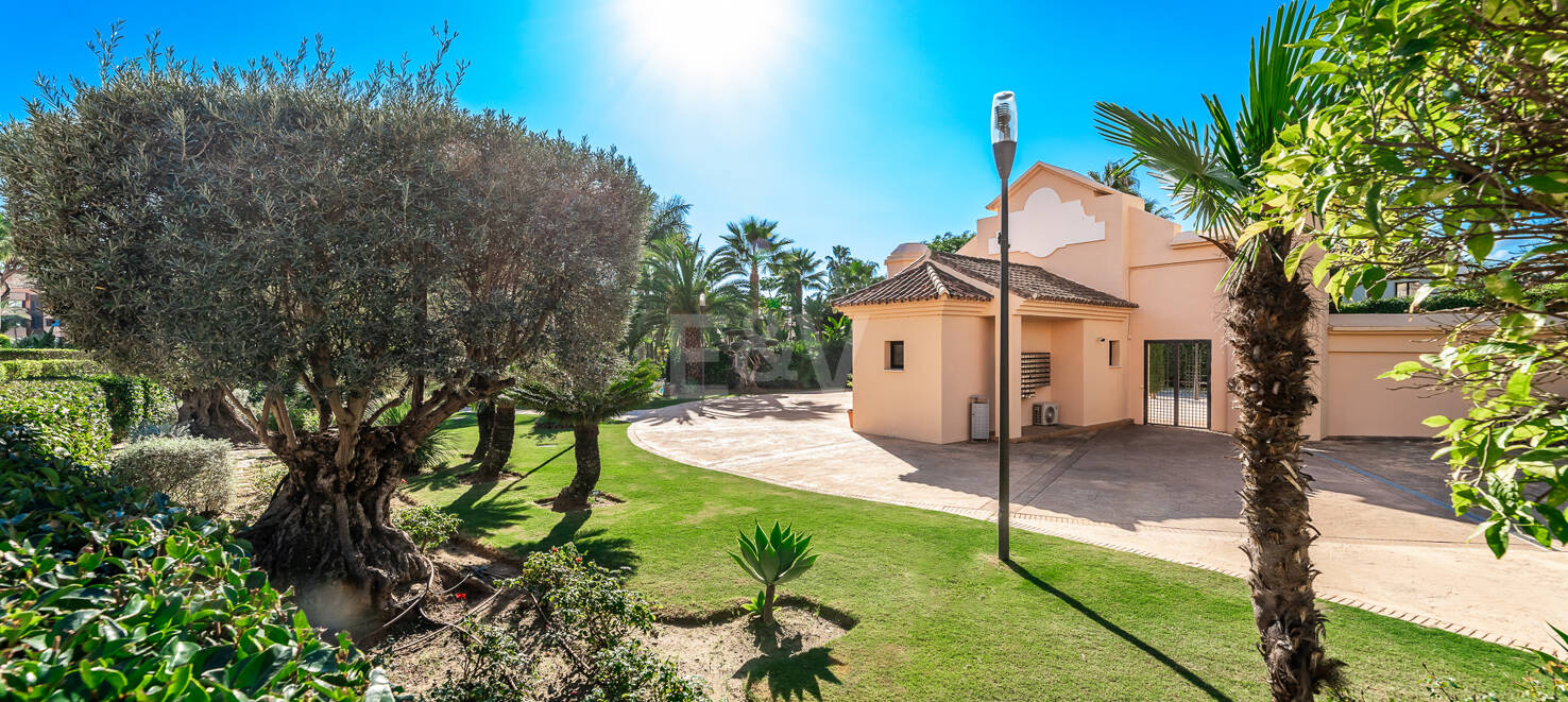 Tranquil Mediterranean Living in Puerto Banús