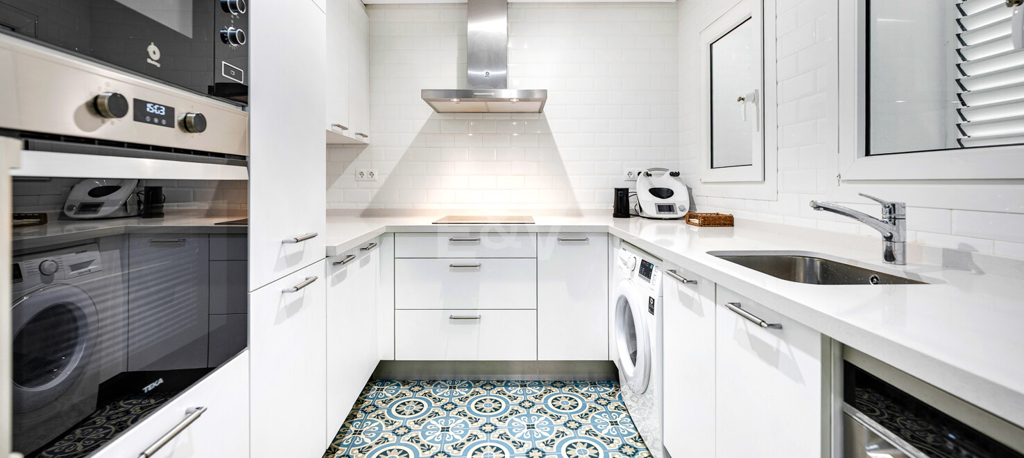 Exclusivo apartamento – Luminoso, espacioso y a sólo unos pasos del mar