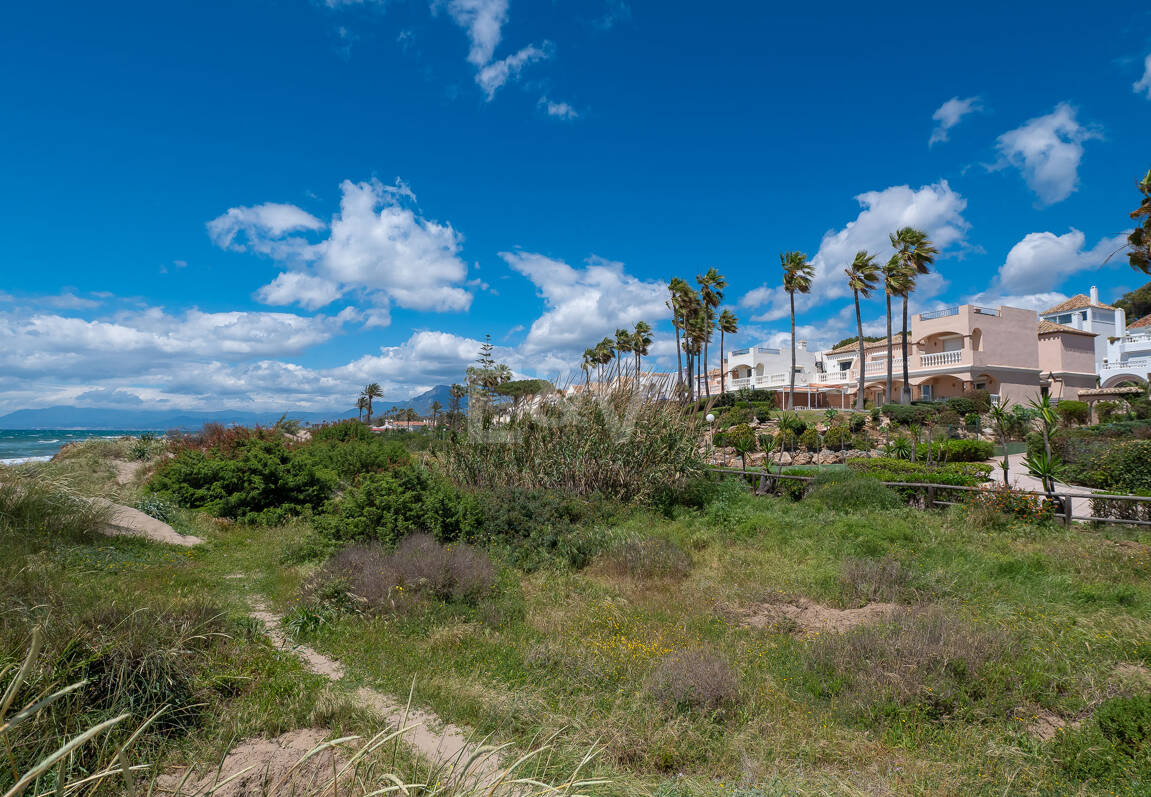 Exclusive apartment – Bright, spacious, and just steps from the sea