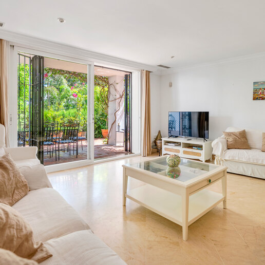 Exclusivo apartamento – Luminoso, espacioso y a sólo unos pasos del mar