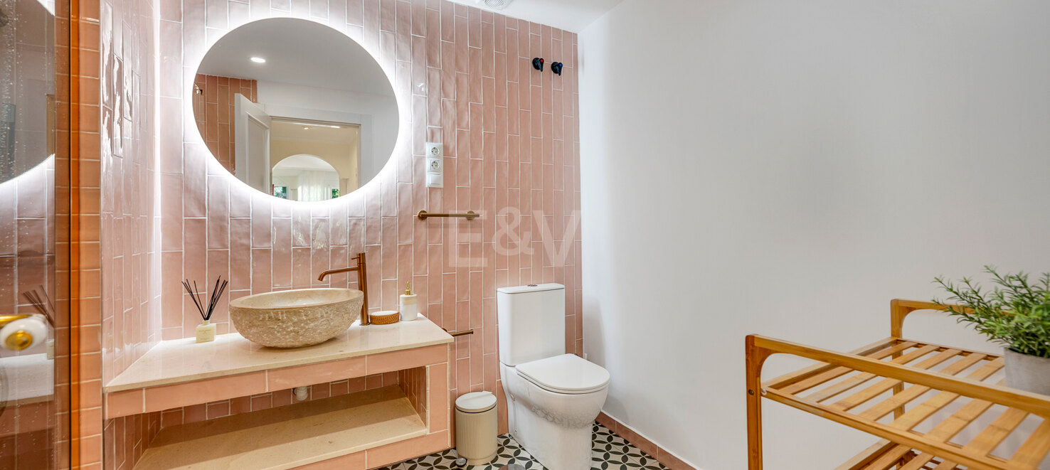 Exclusivo apartamento – Luminoso, espacioso y a sólo unos pasos del mar