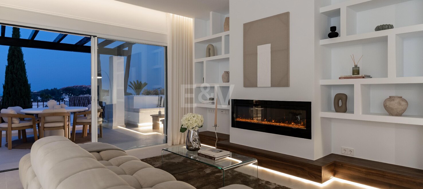 Eck-Duplex-Penthouse in geschlossener Wohnanlage mit privatem Tauchbecken & Meerblick
