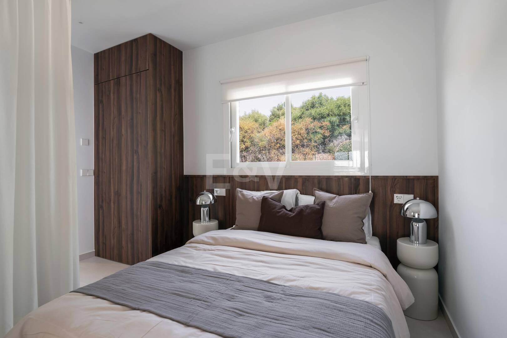 Eck-Duplex-Penthouse in geschlossener Wohnanlage mit privatem Tauchbecken & Meerblick