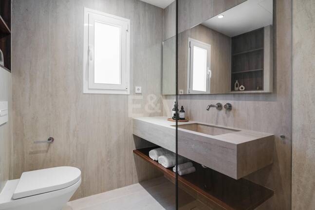 Eck-Duplex-Penthouse in geschlossener Wohnanlage mit privatem Tauchbecken & Meerblick