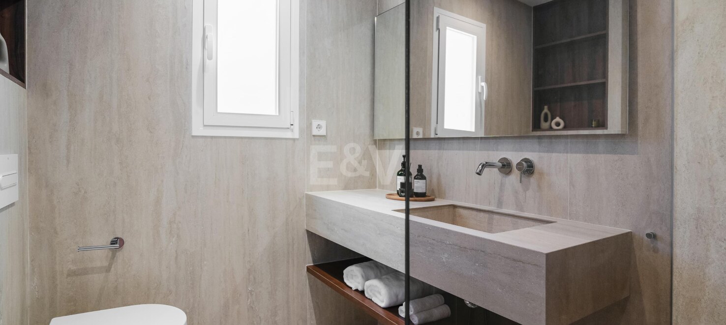 Eck-Duplex-Penthouse in geschlossener Wohnanlage mit privatem Tauchbecken & Meerblick