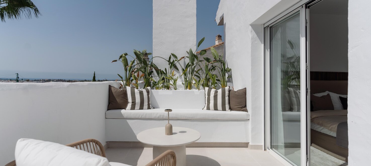 Eck-Duplex-Penthouse in geschlossener Wohnanlage mit privatem Tauchbecken & Meerblick
