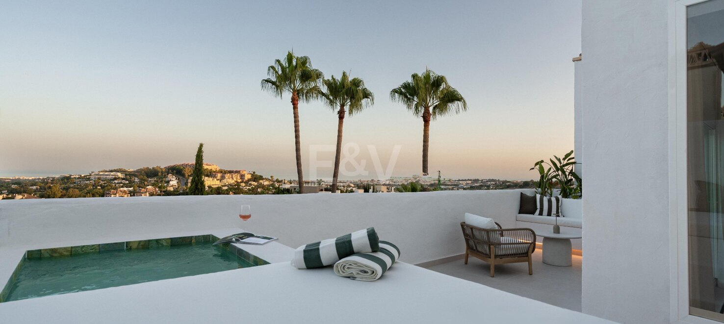 Eck-Duplex-Penthouse in geschlossener Wohnanlage mit privatem Tauchbecken & Meerblick