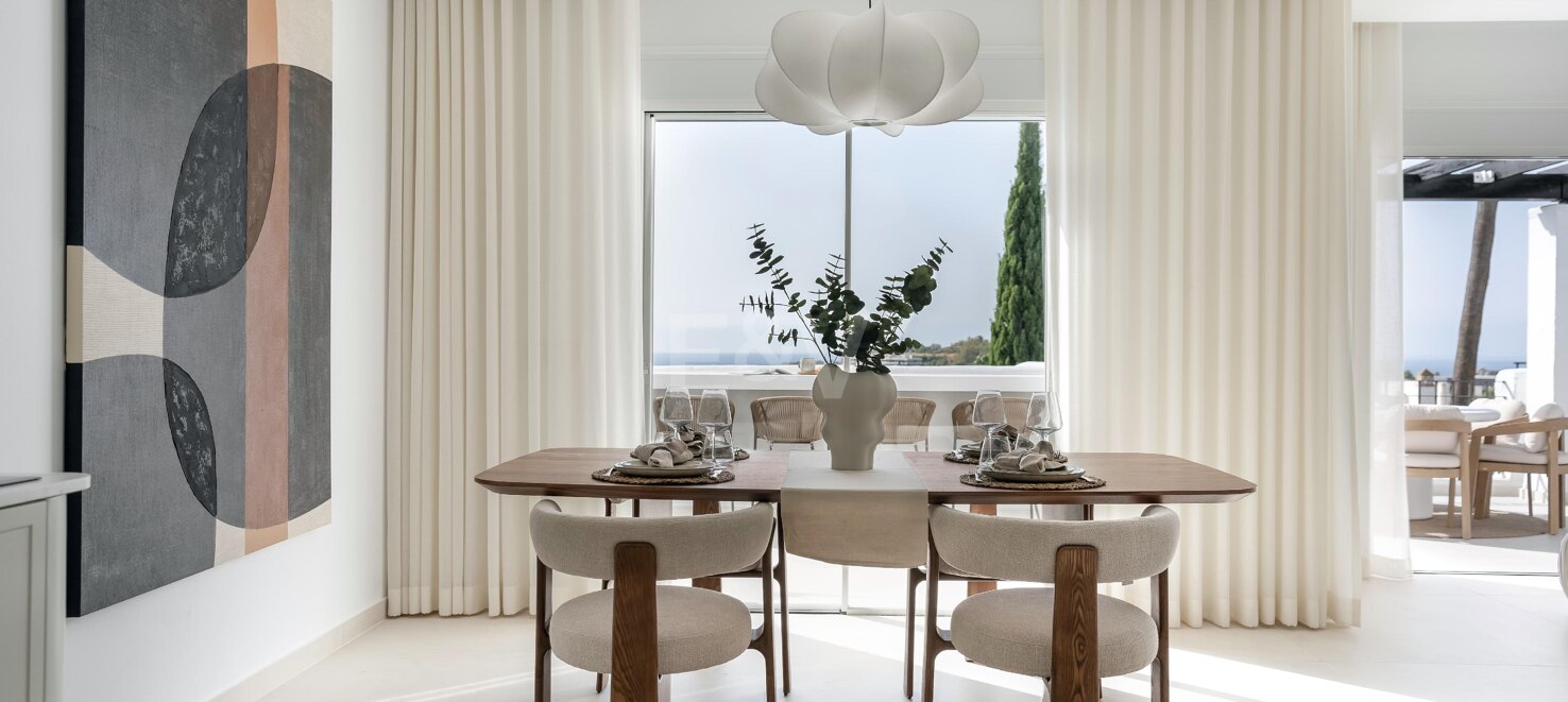 Eck-Duplex-Penthouse in geschlossener Wohnanlage mit privatem Tauchbecken & Meerblick