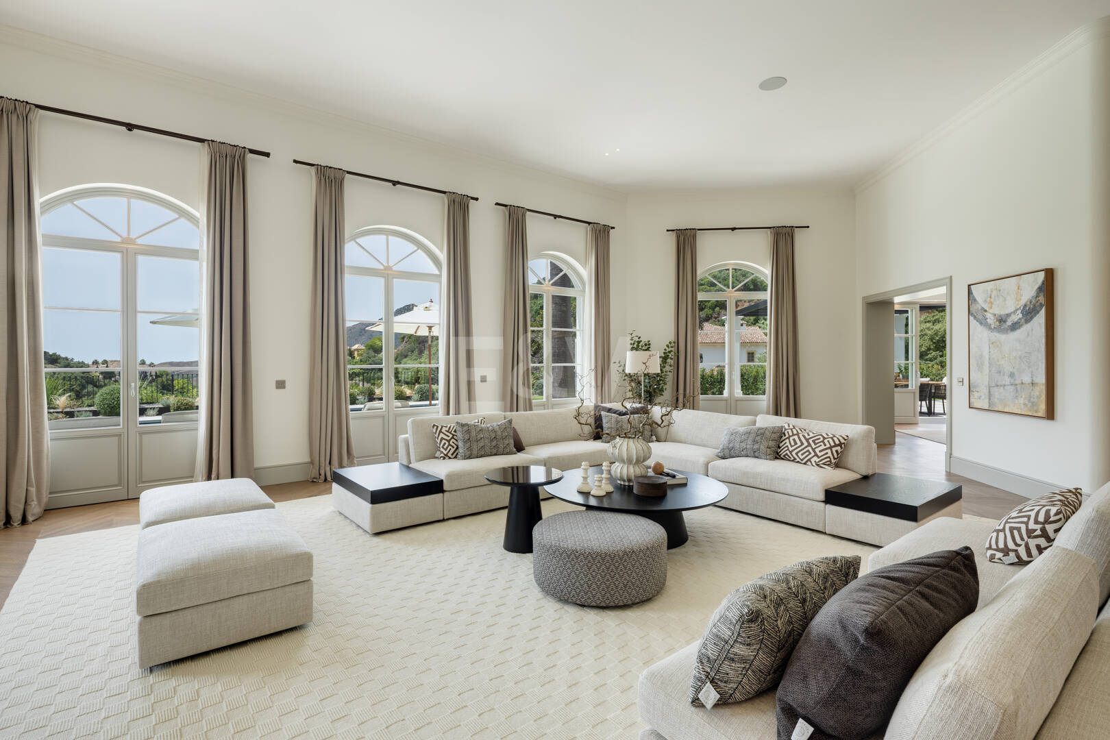 Villa Liora – Timeless Luxury in the Heart of La Zagaleta