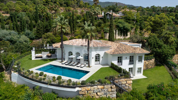 Villa Liora – Timeless Luxury in the Heart of La Zagaleta