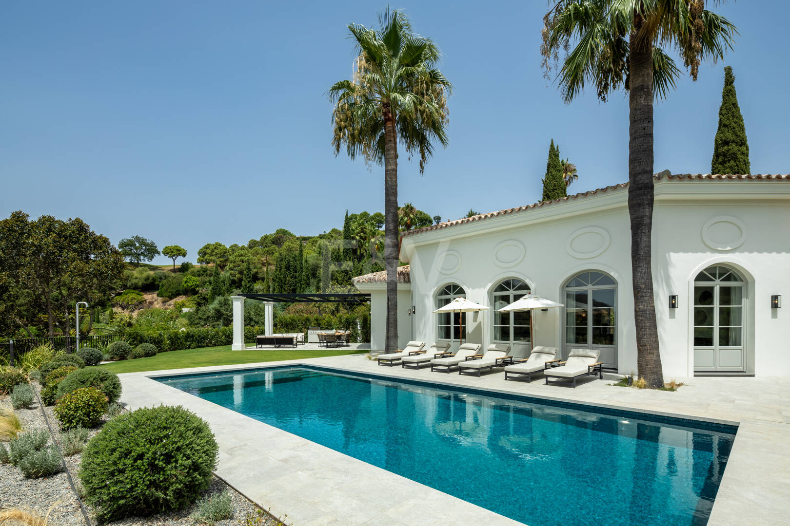 Villa Liora – Timeless Luxury in the Heart of La Zagaleta