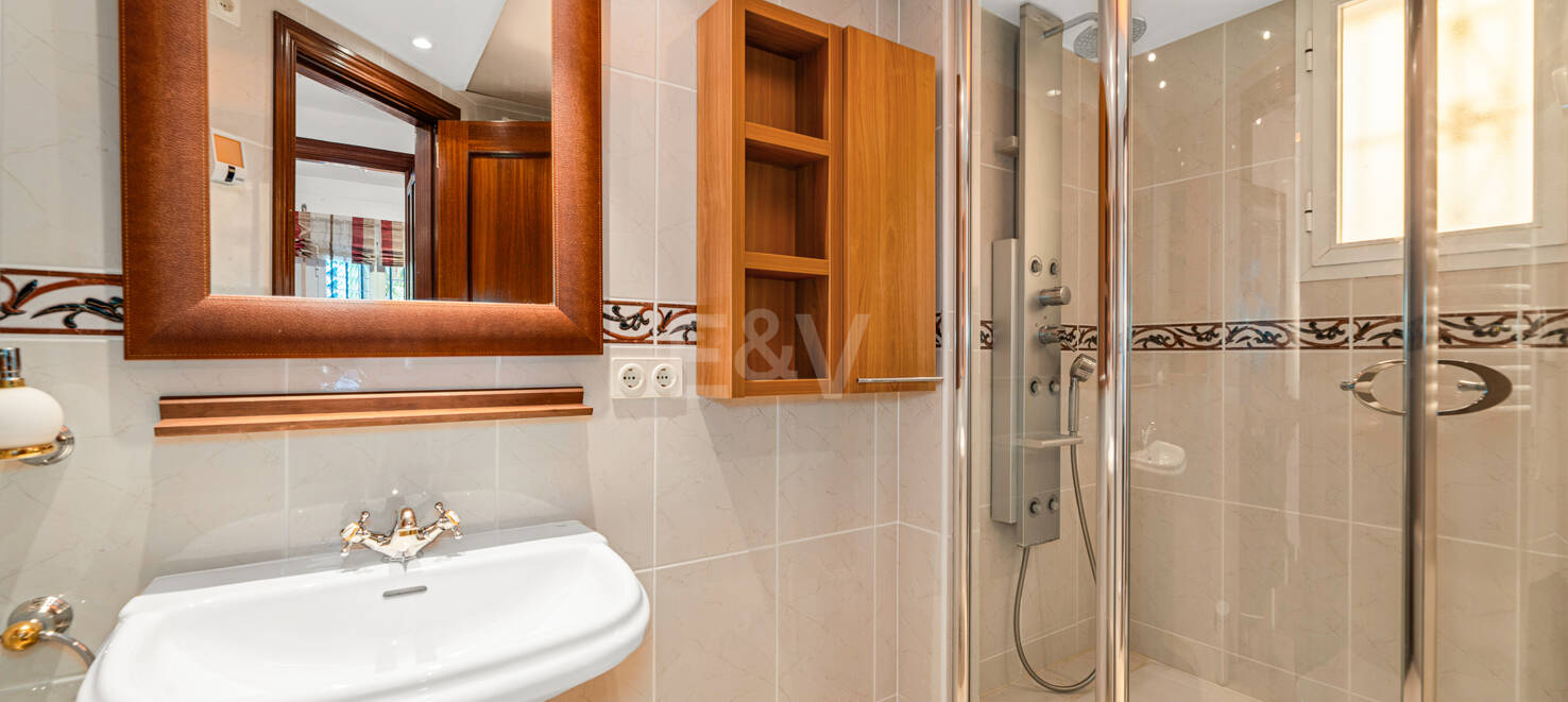 Dom szeregowy na sprzedaż w Marbella Golden Mile, Marbella (Wszystkie obszary)