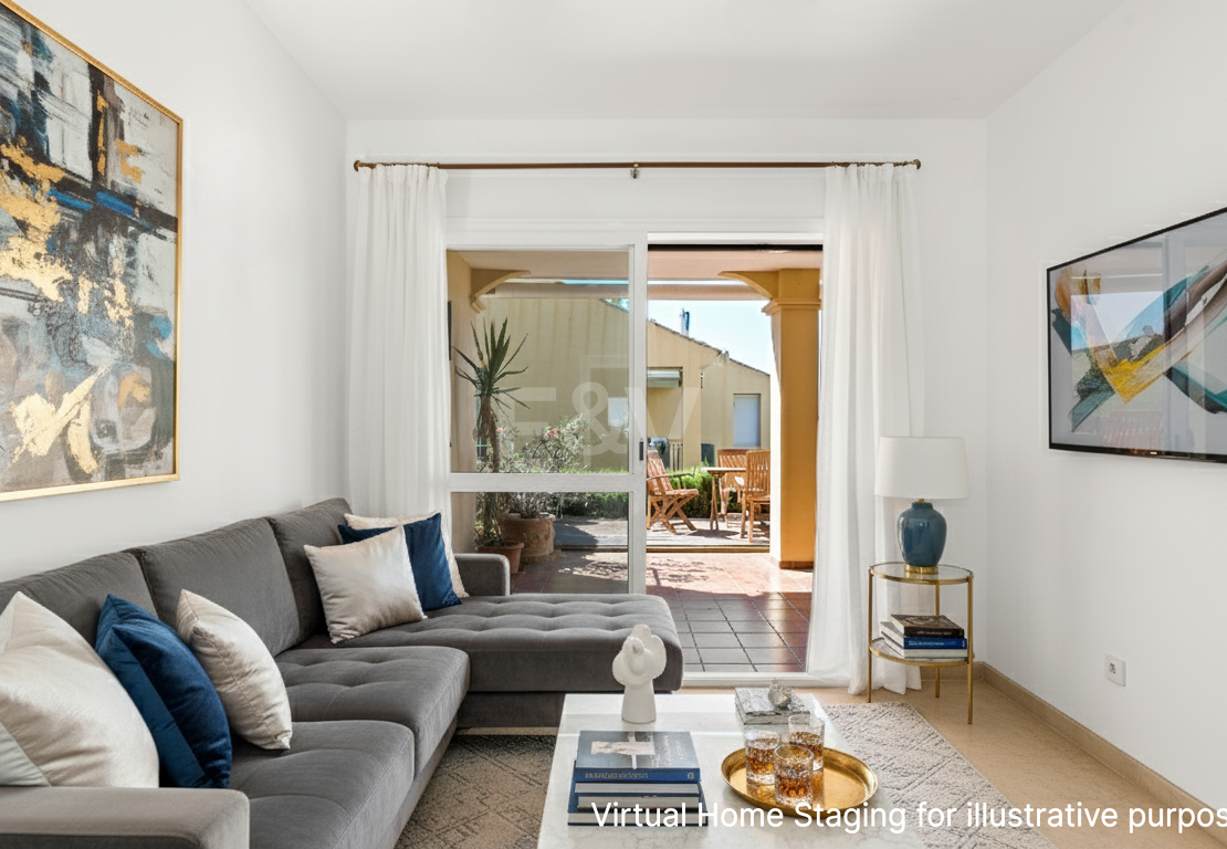 Vida junto a la playa en Costabella: vistas al mar, terraza en la azotea, piscina