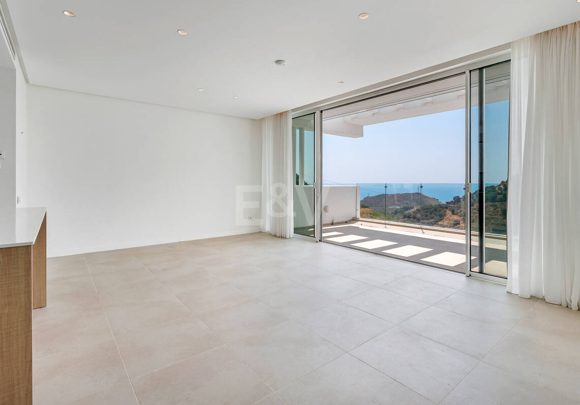 Best Priced Apartment in Palo Alto