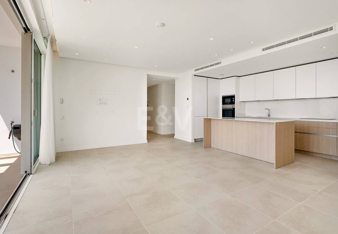 Best Priced Apartment in Palo Alto