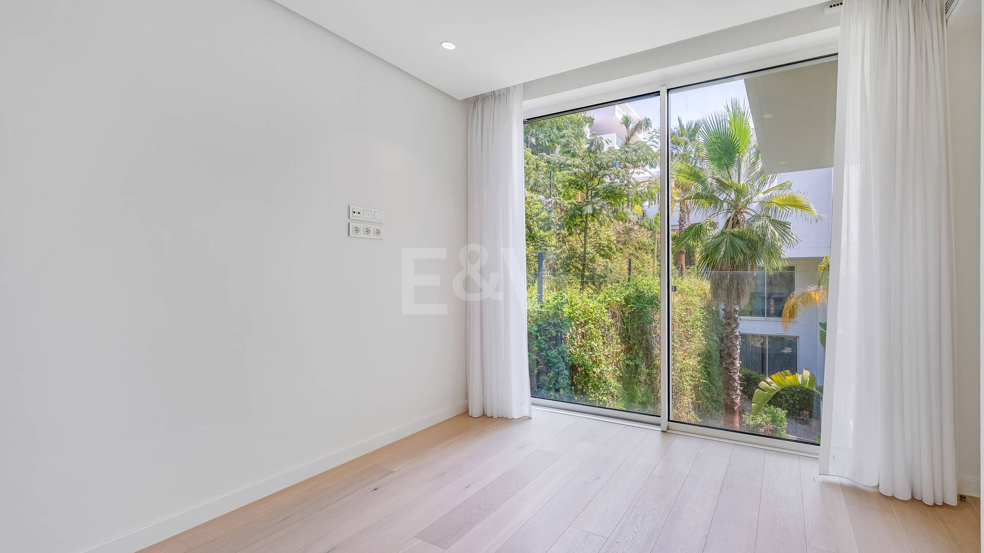 Best Priced Apartment in Palo Alto