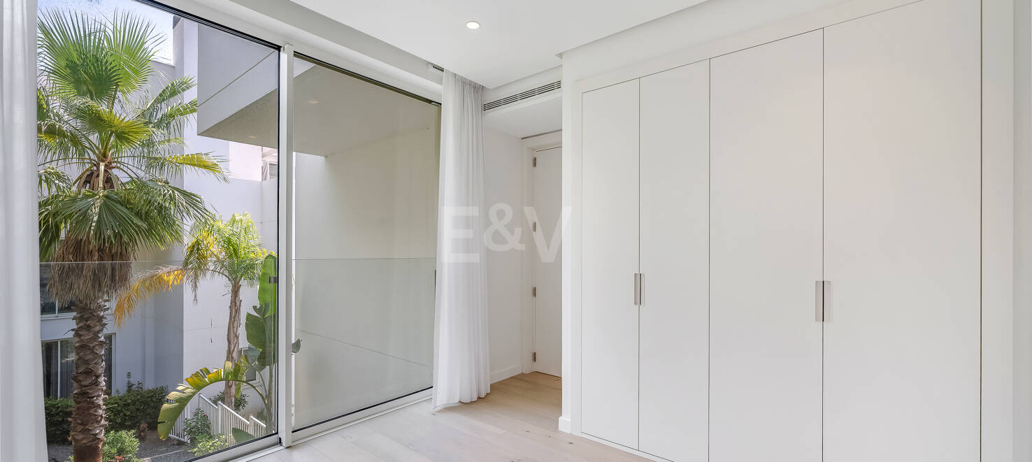Best Priced Apartment in Palo Alto