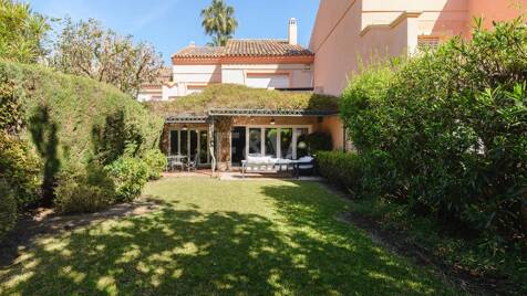 Reihenhaus zu vermieten in Marbella Goldene Meile, Marbella (Alle Gebiete)