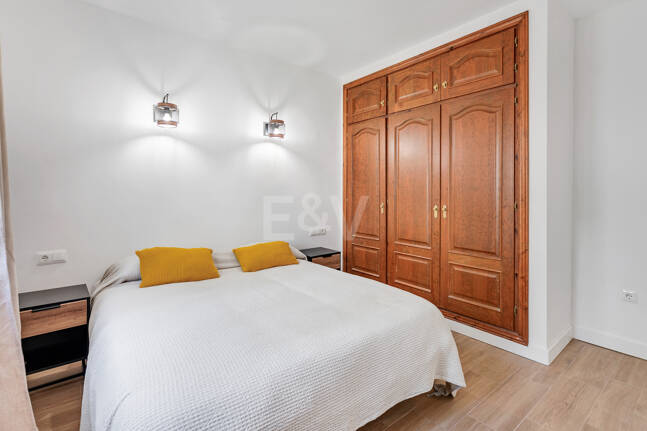 Coastal Living Just 2 Minutes from the Beach