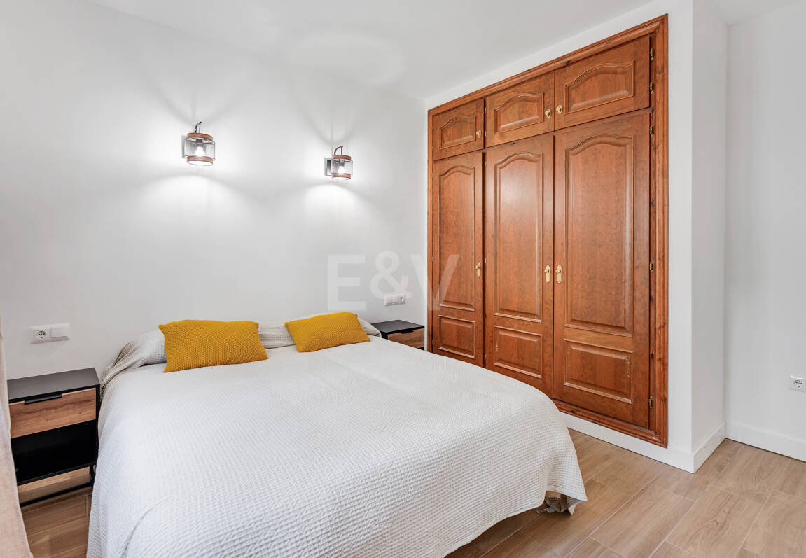 Coastal Living Just 2 Minutes from the Beach