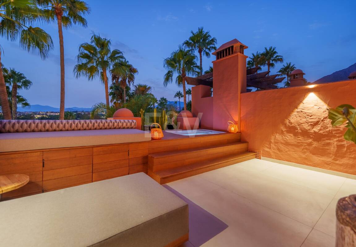 Modernes Luxus-Stadthaus an der Goldenen Meile