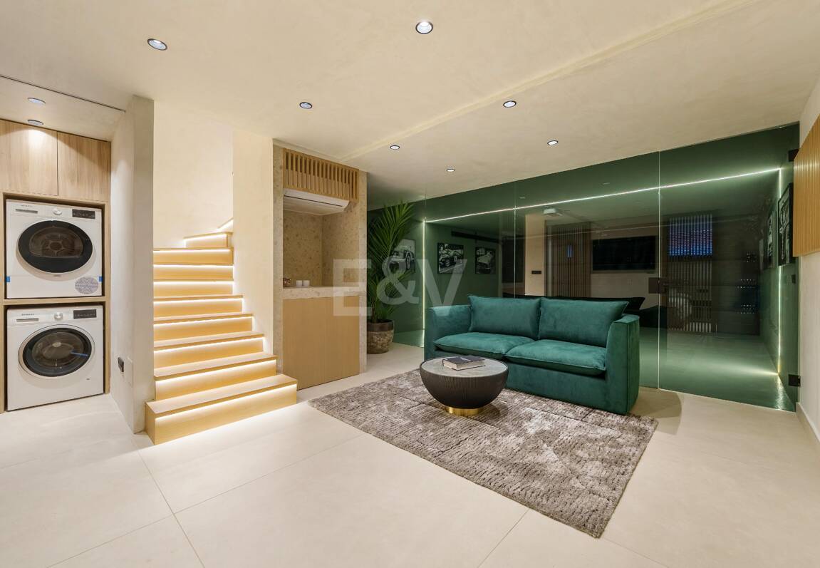 Modernes Luxus-Stadthaus an der Goldenen Meile