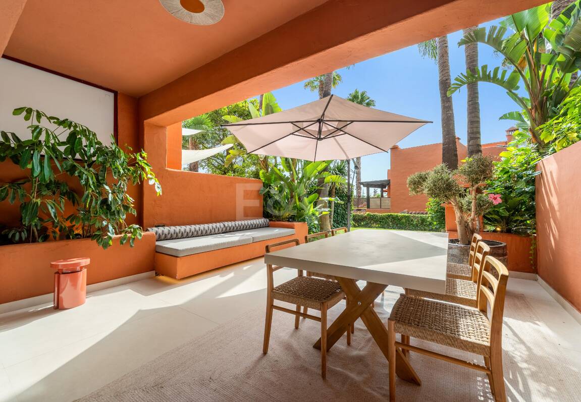 Modernes Luxus-Stadthaus an der Goldenen Meile