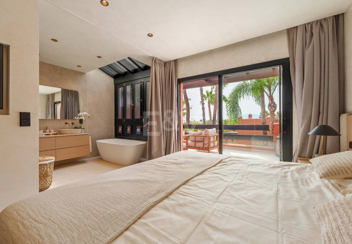 Modernes Luxus-Stadthaus an der Goldenen Meile