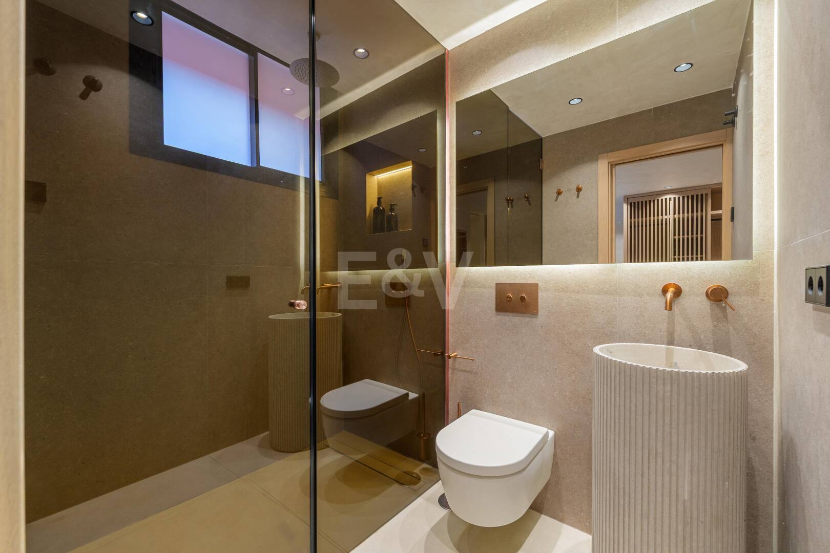 Modernes Luxus-Stadthaus an der Goldenen Meile