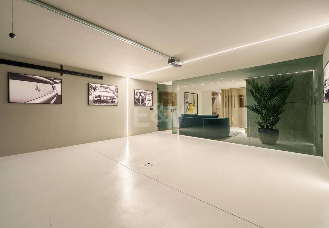 Modernes Luxus-Stadthaus an der Goldenen Meile