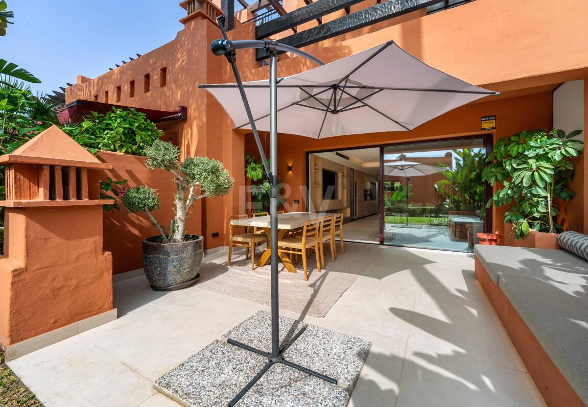 Modernes Luxus-Stadthaus an der Goldenen Meile