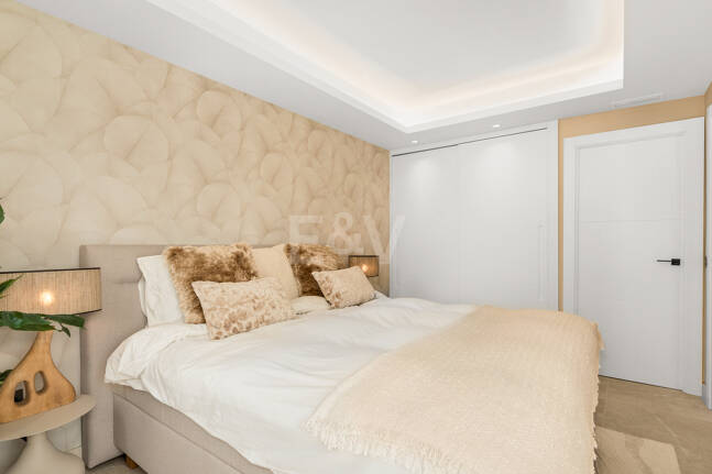 Radhus till salu i Puerto Banus, Marbella