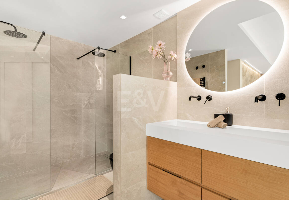 Radhus till salu i Puerto Banus, Marbella