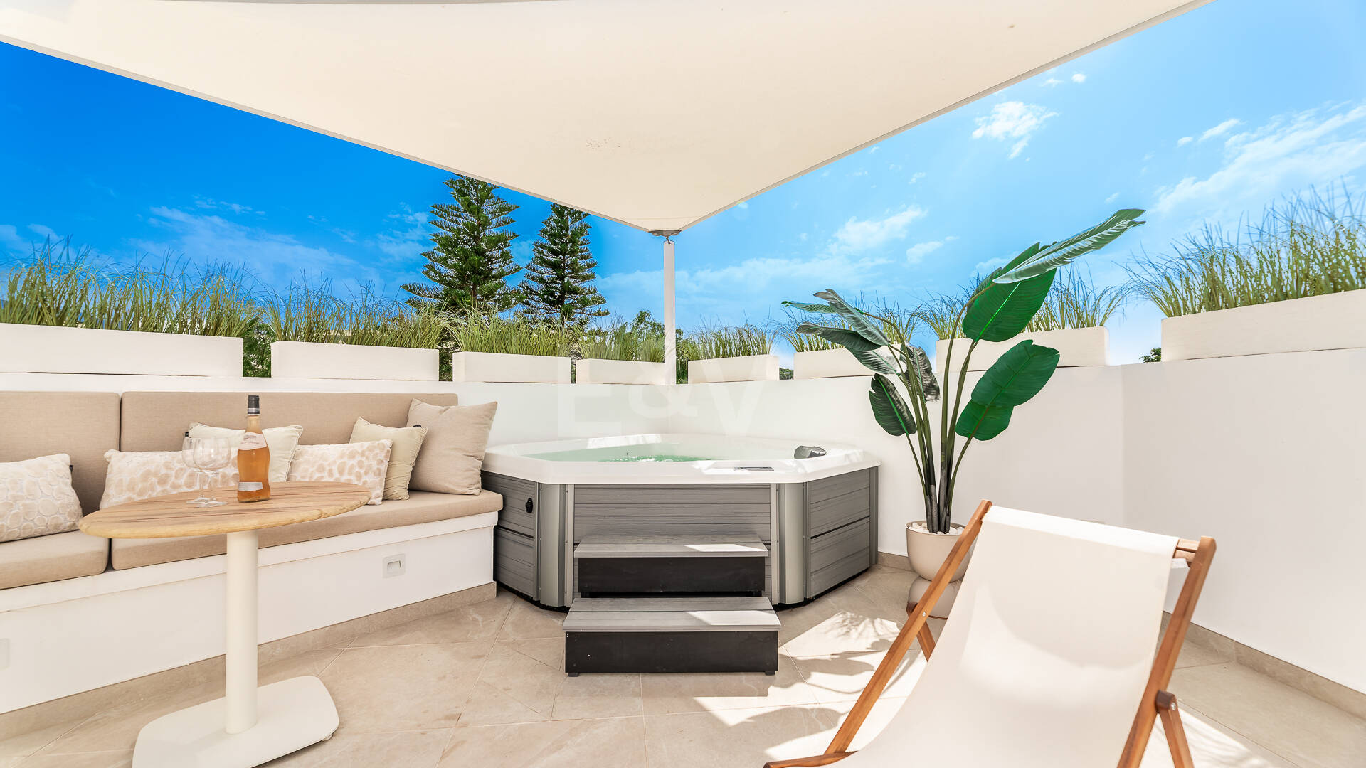 Radhus till salu i Puerto Banus, Marbella