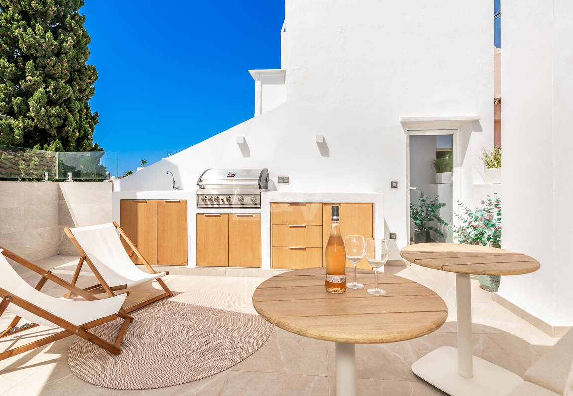 Radhus till salu i Puerto Banus, Marbella