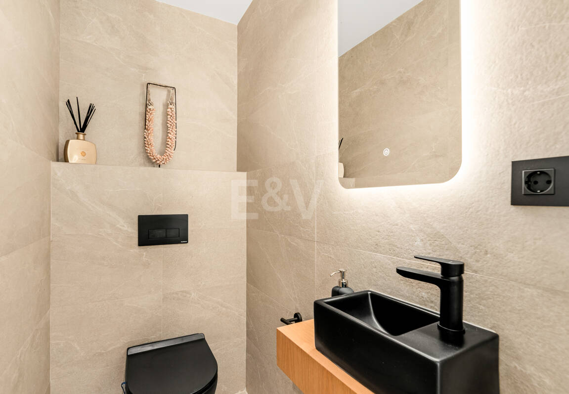 Radhus till salu i Puerto Banus, Marbella