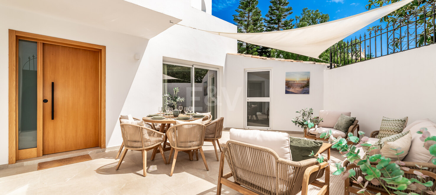 Radhus till salu i Puerto Banus, Marbella