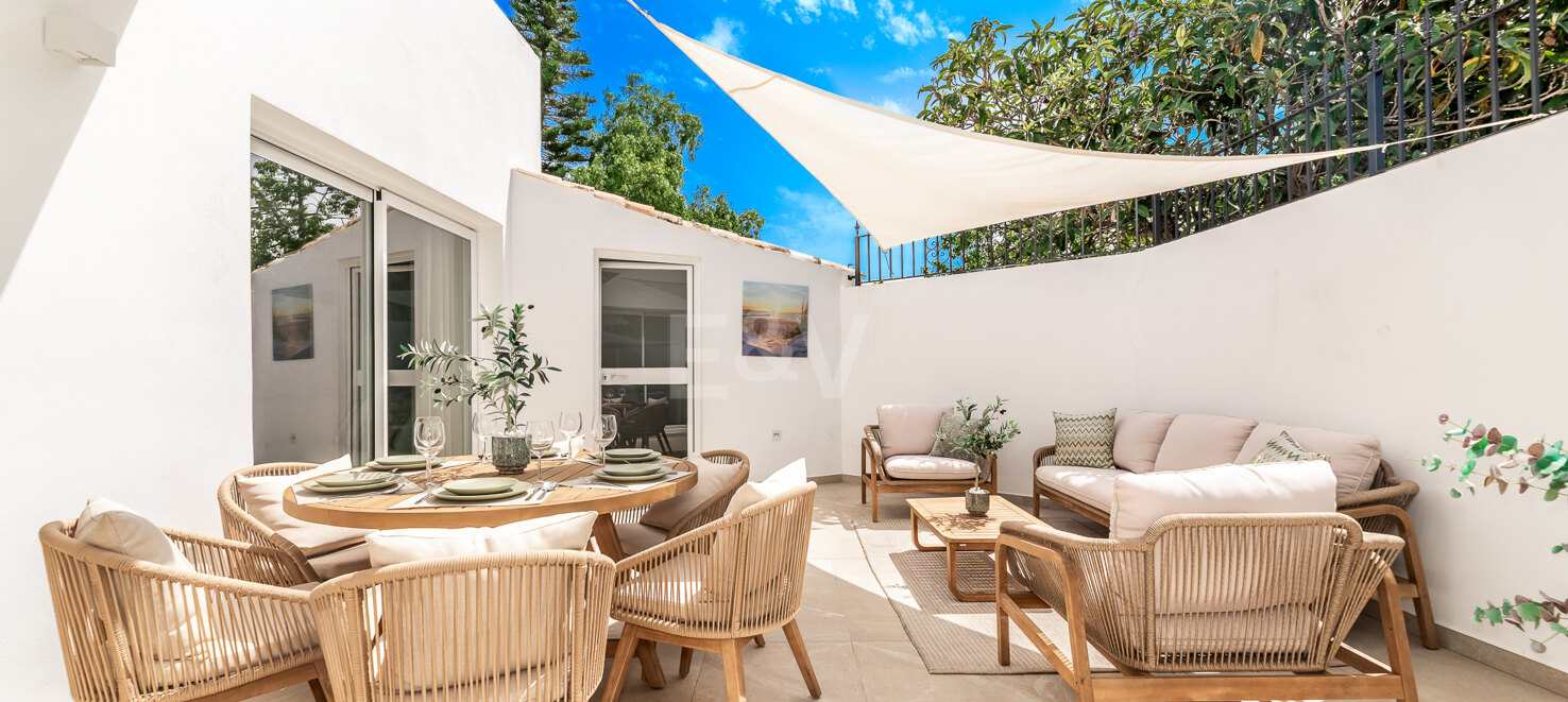 Radhus till salu i Puerto Banus, Marbella